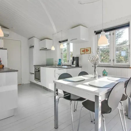 Thorkil - 800m From The Sea In Nw Jutland By Interhome 度假居